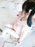 Loli thỏ con của ae đây