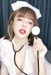 Mỹ nữ vú to