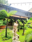 những thiên thần khỏa thân