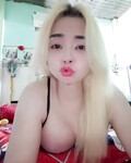 Bà chị nuôi