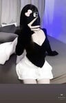 ai lột đồ...