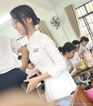chụp lén mấy em hs