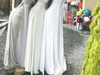 Vú to đít căng
