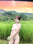 Lột đồ học sinh