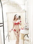 chị linh chủ shop bikini