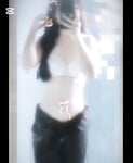 Gái tự chụp khoe hàng