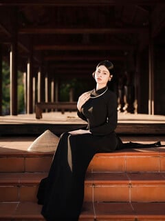Áo dài đen